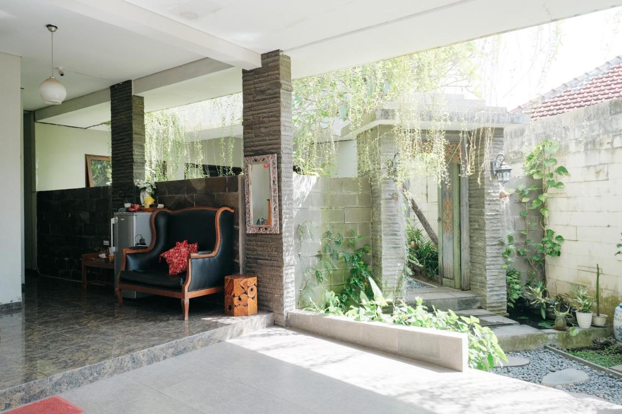 D'Tamblingan Guest House At Taman Griya Jimbaran Redpartner - Minimum Stay 30 Nights Zewnętrze zdjęcie