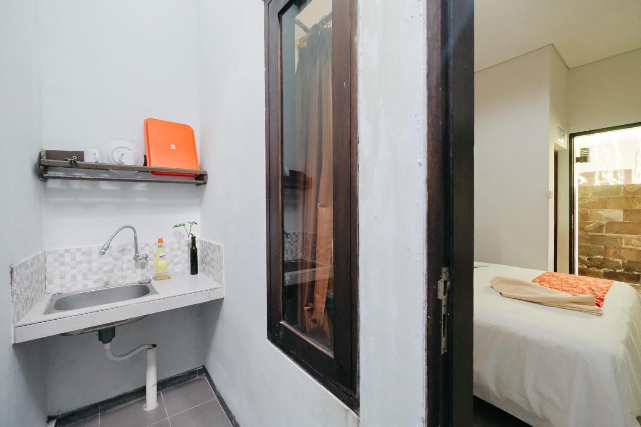 D'Tamblingan Guest House At Taman Griya Jimbaran Redpartner - Minimum Stay 30 Nights Zewnętrze zdjęcie